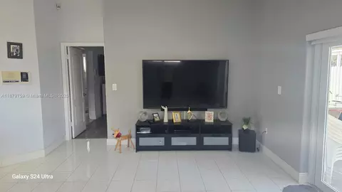 Other - 3240 W 76th Pl, Hialeah, FL 33018 photo 7 of 29