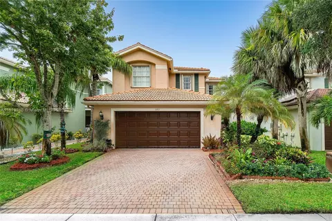 571 Calamint Pt, Royal Palm Beach, FL 33411