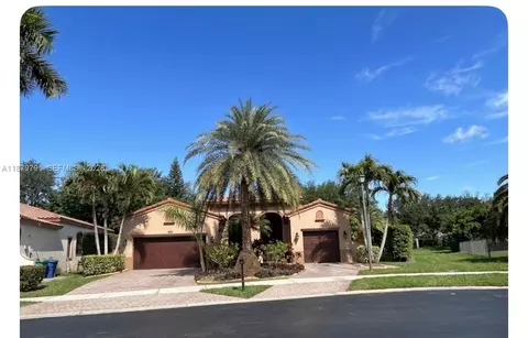3445 NW 87th Ave, Hollywood, FL 33024