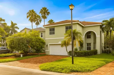 3419 NW 110th Ter, Coral Springs, FL 33065