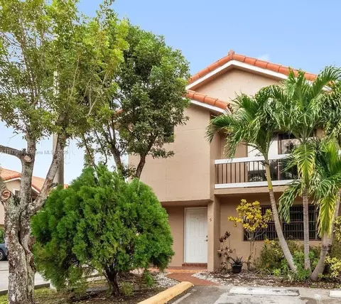 570 NW 109th Ave #1205, Miami, FL 33172
