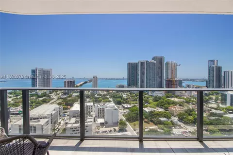 121 NE 34th St #2408, Miami, FL 33137