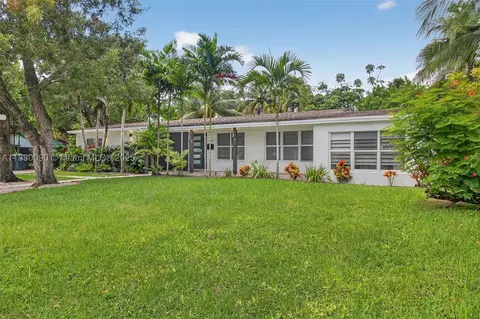 6090 SW 63rd Ave, South Miami, FL 33143