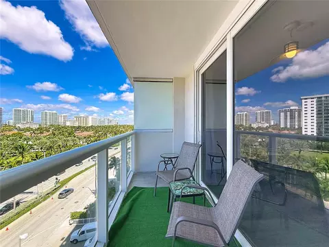 19201 Collins Ave #636, Sunny Isles Beach, FL 33160