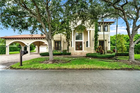 18868 SW 80th Ct, Cutler Bay, FL 33157