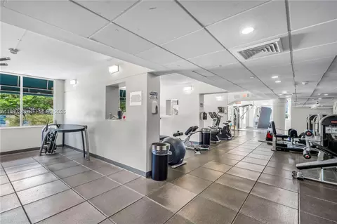 Other - 888 Brickell Key Dr #1807, Miami, FL 33131 photo 17 of 25