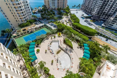 Exterior - 888 Brickell Key Dr #1807, Miami, FL 33131 photo 2 of 3