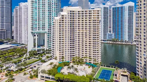 Other - 888 Brickell Key Dr #1807, Miami, FL 33131 photo 22 of 25