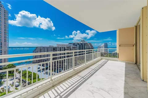 Other - 888 Brickell Key Dr #1807, Miami, FL 33131 photo 6 of 25