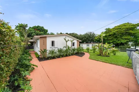2350 NW 56th St, Miami, FL 33142