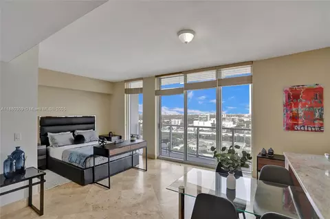 185 SW 7th St #1600, Miami, FL 33130