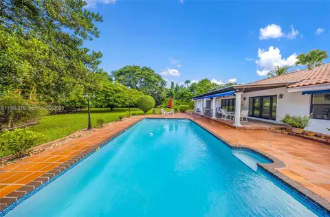 10204 SW 96th Ct, Miami, FL 33176