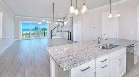Living - 23 Marden Dr, Ormond Beach, FL 32176 photo 1 of 6