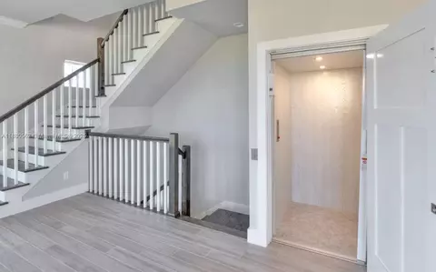 Entry Way - 23 Marden Dr, Ormond Beach, FL 32176 photo 1 of 1