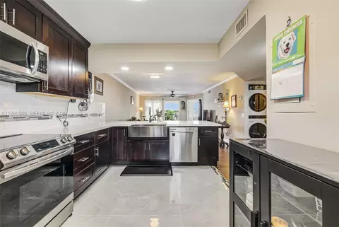 10346 NW 24th Pl #304, Sunrise, FL 33322
