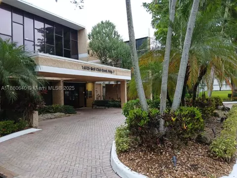 16325 Golf Club Rd #102, Weston, FL 33326