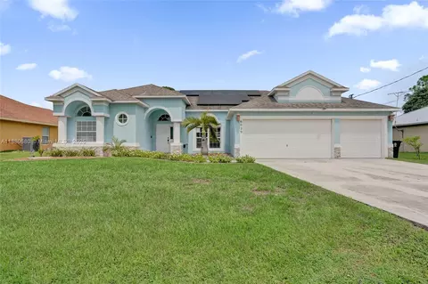 6029 NW Winfield Dr, Port Saint Lucie, FL 34986