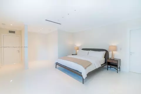 Bedroom - 12905 Cherry Rd, North Miami, FL 33181 photo 1 of 4