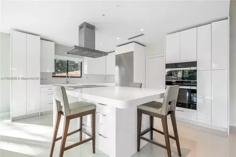 Kitchen - 12905 Cherry Rd, North Miami, FL 33181 photo 1 of 2
