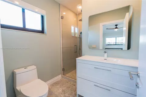 Bath - 12905 Cherry Rd, North Miami, FL 33181 photo 2 of 2