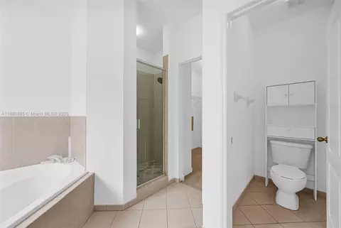 Bath - 1609 SW 154th Path, Miami, FL 33185 photo 1 of 5