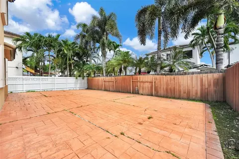 Exterior - 1609 SW 154th Path, Miami, FL 33185 photo 8 of 8