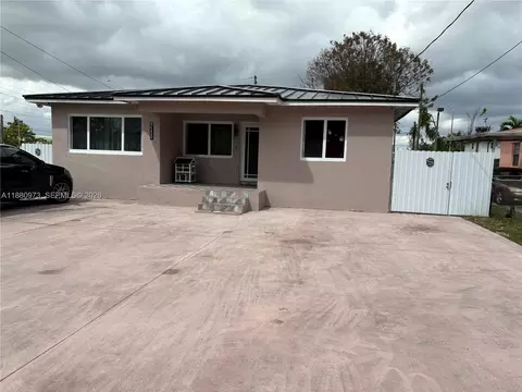 7130 NW 21st Ct, Miami, FL 33147