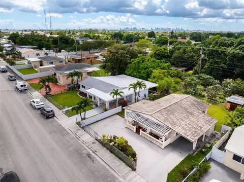 View/Area - 648 E 56th St, Hialeah, FL 33013 photo 2 of 4