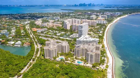 1121 Crandon Blvd #E501, Key Biscayne, FL 33149