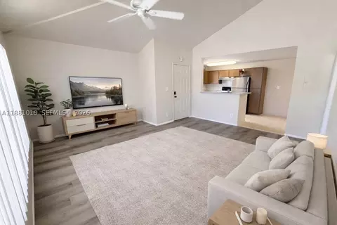 4007 NW 87th Ave #4007, Sunrise, FL 33351
