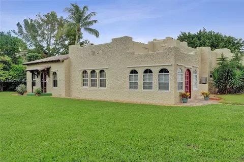 406 NE 5th Ave, Pompano Beach, FL 33060