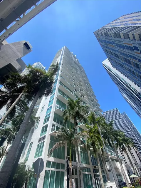 41 SE 5th St #1108, Miami, FL 33131