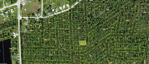 921 Yellowtail Ln, Punta Gorda, FL 33982