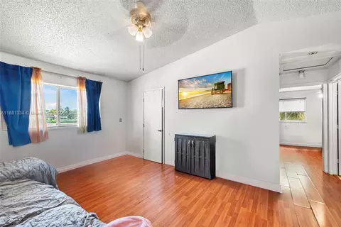 3630 N 56th Ave #323, Hollywood, FL 33021