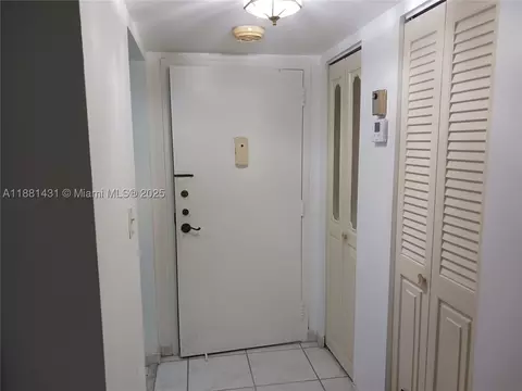 1300 St Charles Pl #311, Pembroke Pines, FL 33026