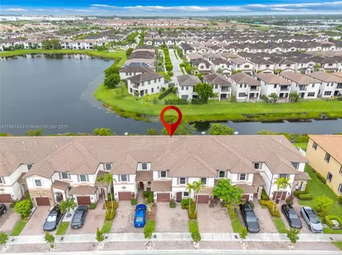 View/Area - 3371 W 94th Ter, Hialeah, FL 33018 photo 1 of 8