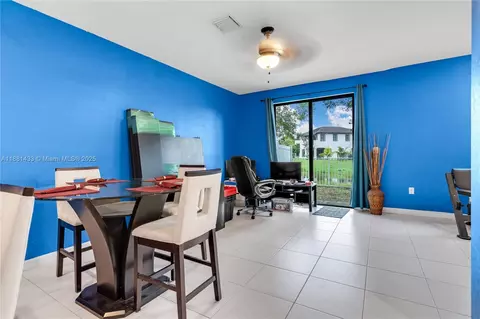 Dining - 3371 W 94th Ter, Hialeah, FL 33018 photo 1 of 2