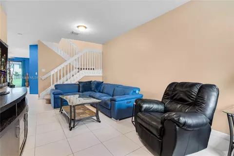 Living - 3371 W 94th Ter, Hialeah, FL 33018 photo 2 of 2