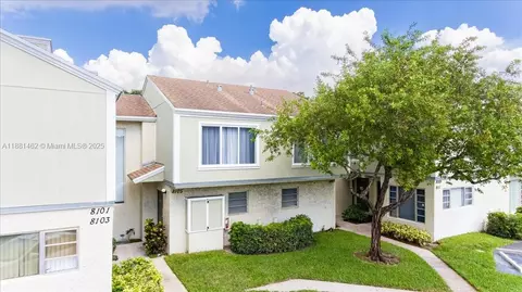 8105 Lagos De Campo Blvd #J-2, Tamarac, FL 33321