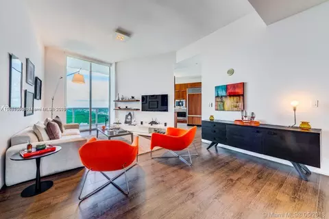 15811 Collins Ave #3205, Sunny Isles Beach, FL 33160
