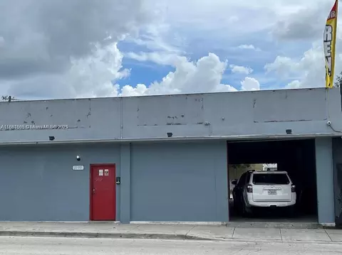 Undisclosed, Miami, FL 33142