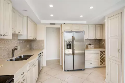 100 Beach Rd #204, Tequesta, FL 33469 photo 21