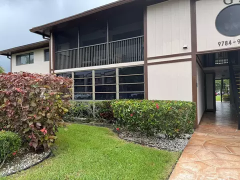 9794 N Belfort Cir #202, Tamarac, FL 33321