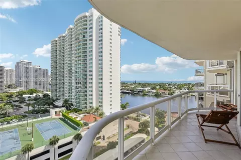 20191 E Country Club Dr #1102, Aventura, FL 33180