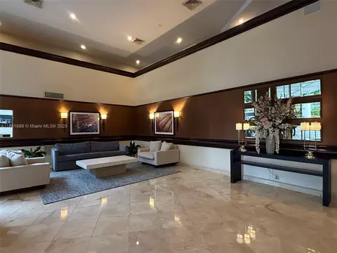 3400 NE 192nd St #2103, Aventura, FL 33180
