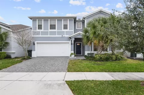 2321 Luxor Dr, Kissimmee, FL 34747