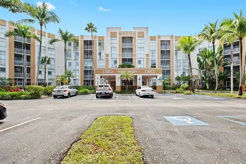 9805 NW 52nd St #216, Doral, FL 33178