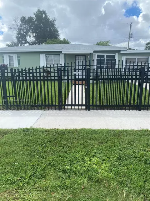 Undisclosed, Miami Gardens, FL 33056
