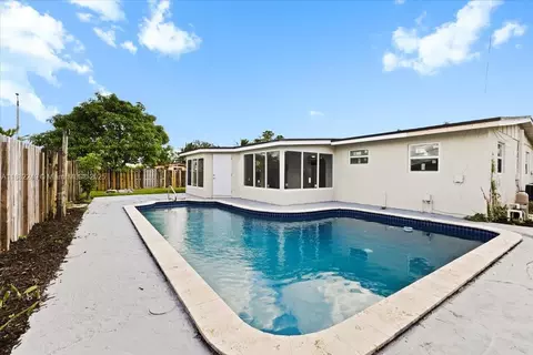 4131 NW 13th Ave, Oakland Park, FL 33309