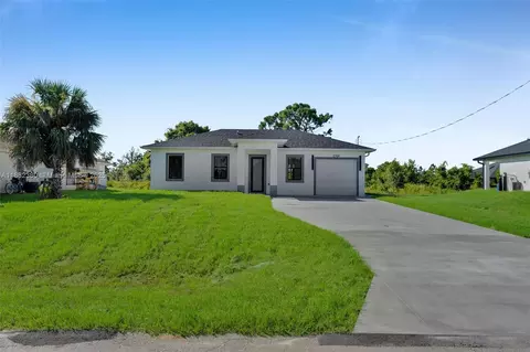 2709 50th St W, Lehigh Acres, FL 33971